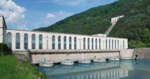 Producţia netă de energie electrică a Hidroelectrica a scăzut cu 15% anul trecut